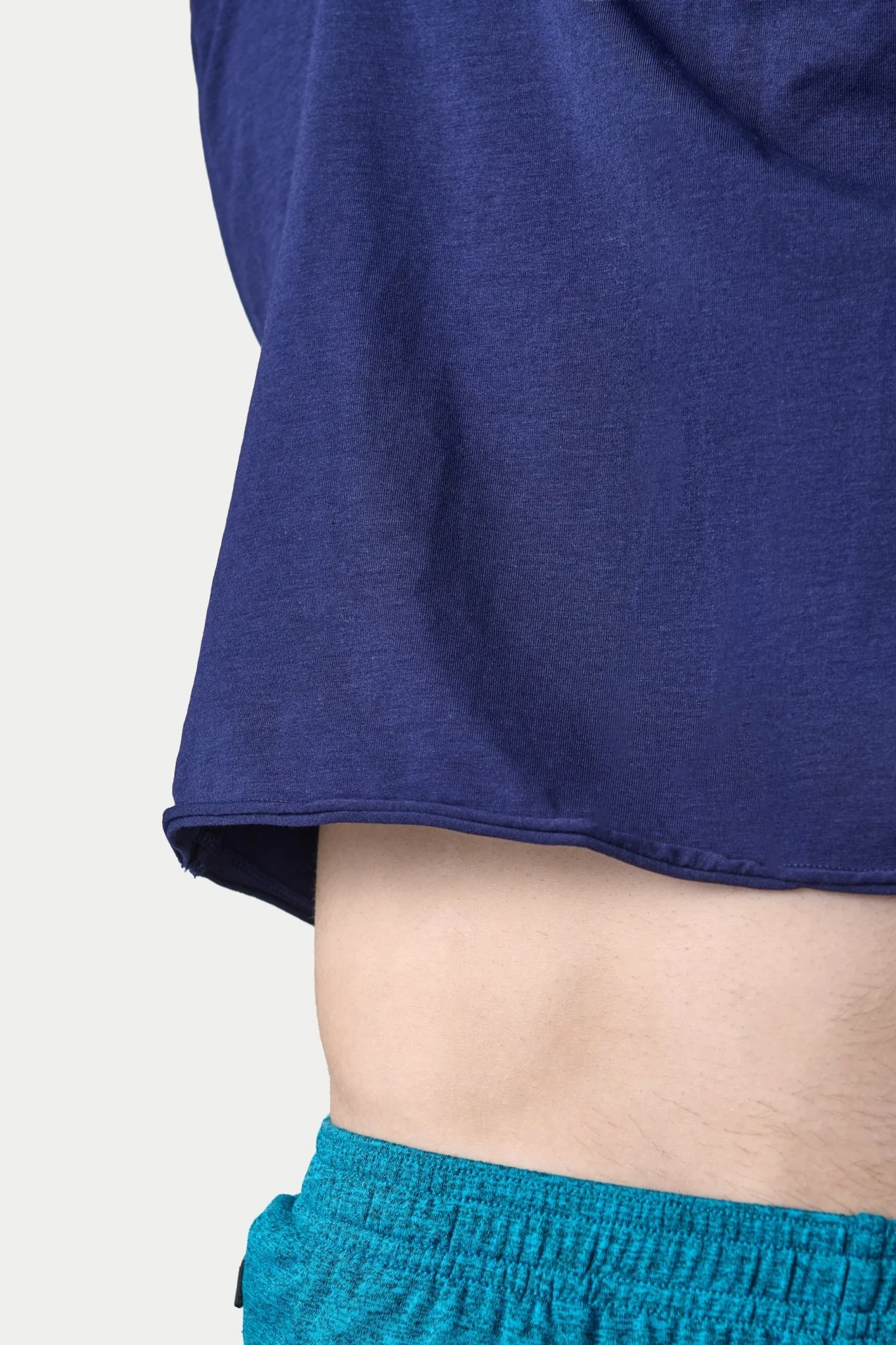 RAW Crop Tee - Navy - Image 8