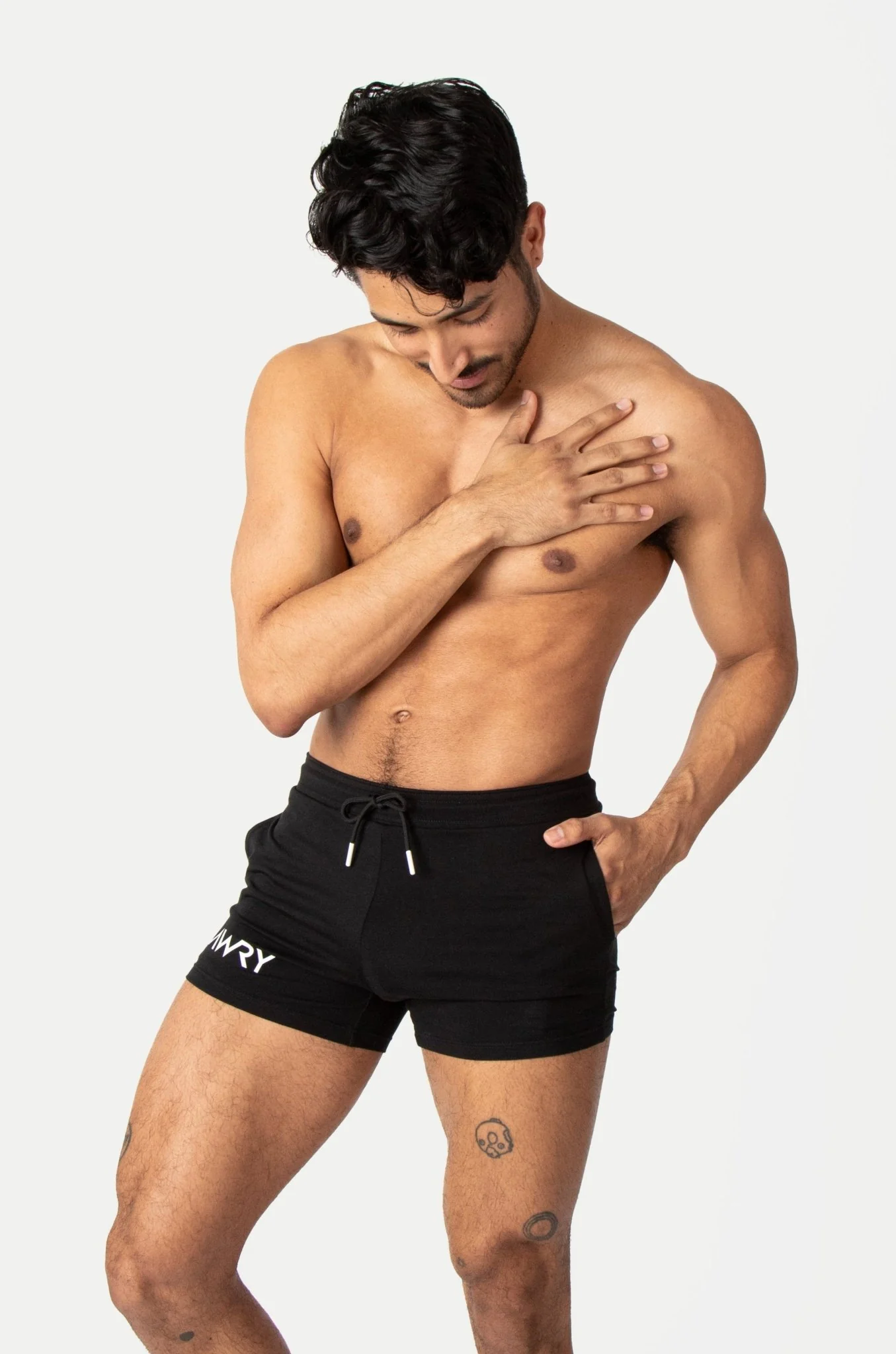 VERS Shorts - Black - Image 4